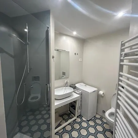 Alassio Central Apartment Tatil Evi