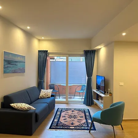 Tatil Evi Alassio Central Apartment *